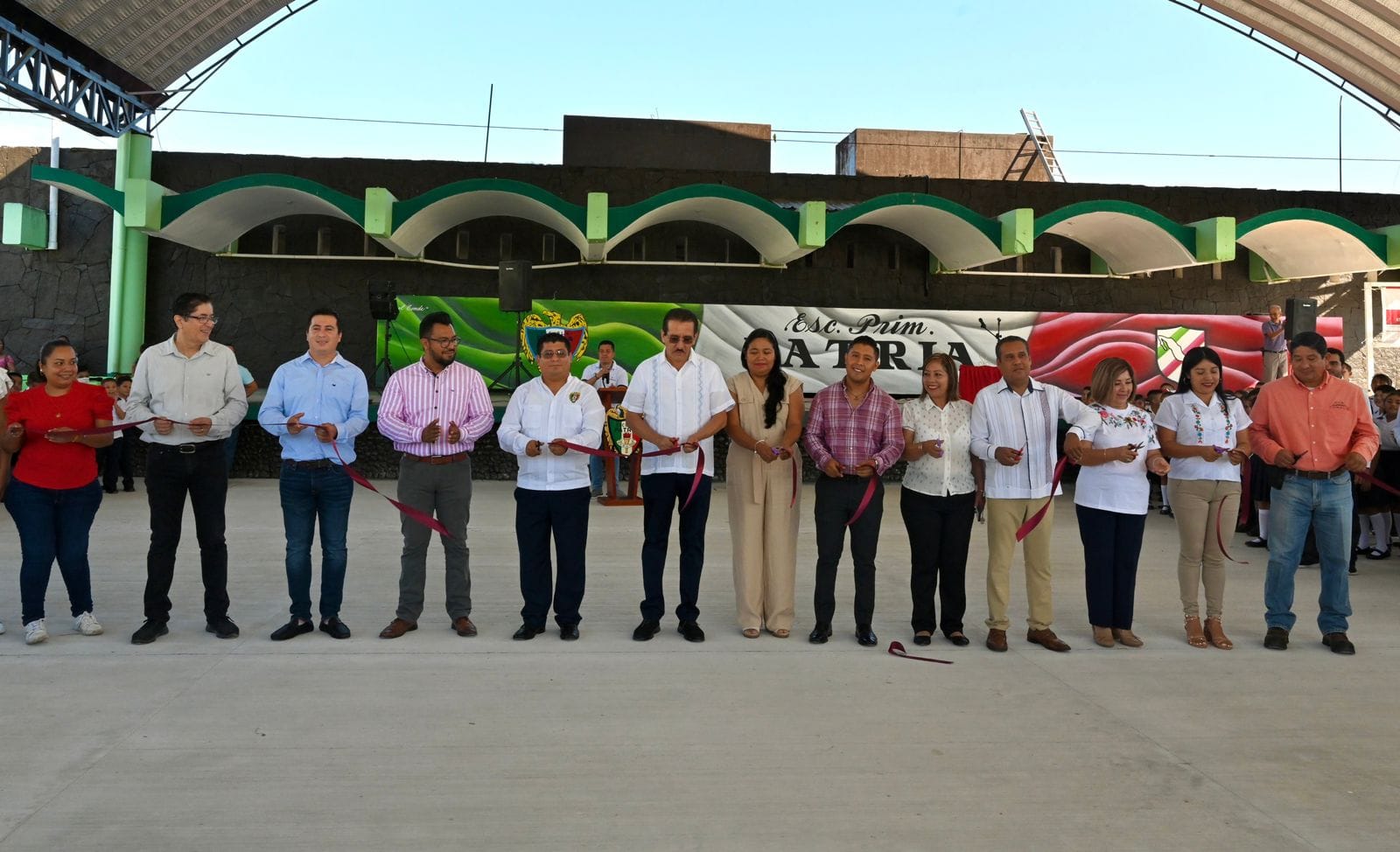 𝗥𝗼𝗱𝗿𝗶𝗴𝗼 𝗖𝗮𝗹𝗱𝗲𝗿ó𝗻 𝗶𝗻𝗮𝘂𝗴𝘂𝗿𝗮 𝗺𝗮𝗴𝗻𝗮 𝗼𝗯𝗿𝗮 𝗲𝗻 𝗹𝗮 “𝗘𝘀𝗰𝘂𝗲𝗹𝗮 𝗣𝗿𝗶𝗺𝗮𝗿𝗶𝗮 𝗣𝗮𝘁𝗿𝗶𝗮”