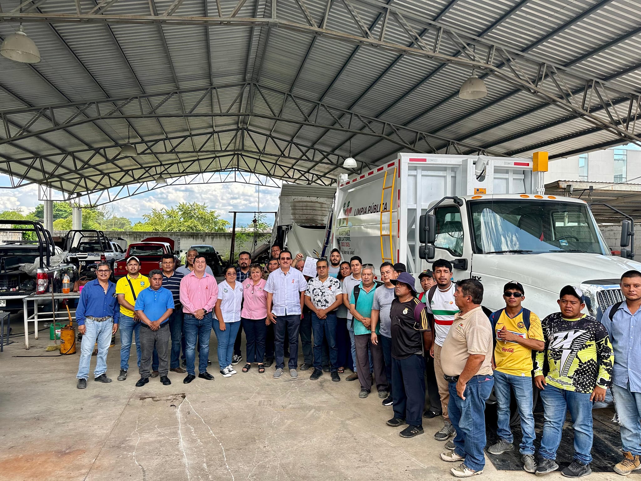 𝗥𝗼𝗱𝗿𝗶𝗴𝗼 𝗖𝗮𝗹𝗱𝗲𝗿ó𝗻 𝗲𝗻𝘁𝗿𝗲𝗴𝗮 𝗻𝘂𝗲𝘃𝗼 𝗰𝗮𝗺𝗶ó𝗻 𝗰𝗼𝗺𝗽𝗮𝗰𝘁𝗮𝗱𝗼𝗿 𝗮 𝗟𝗶𝗺𝗽𝗶𝗮 𝗣ú𝗯𝗹𝗶𝗰𝗮